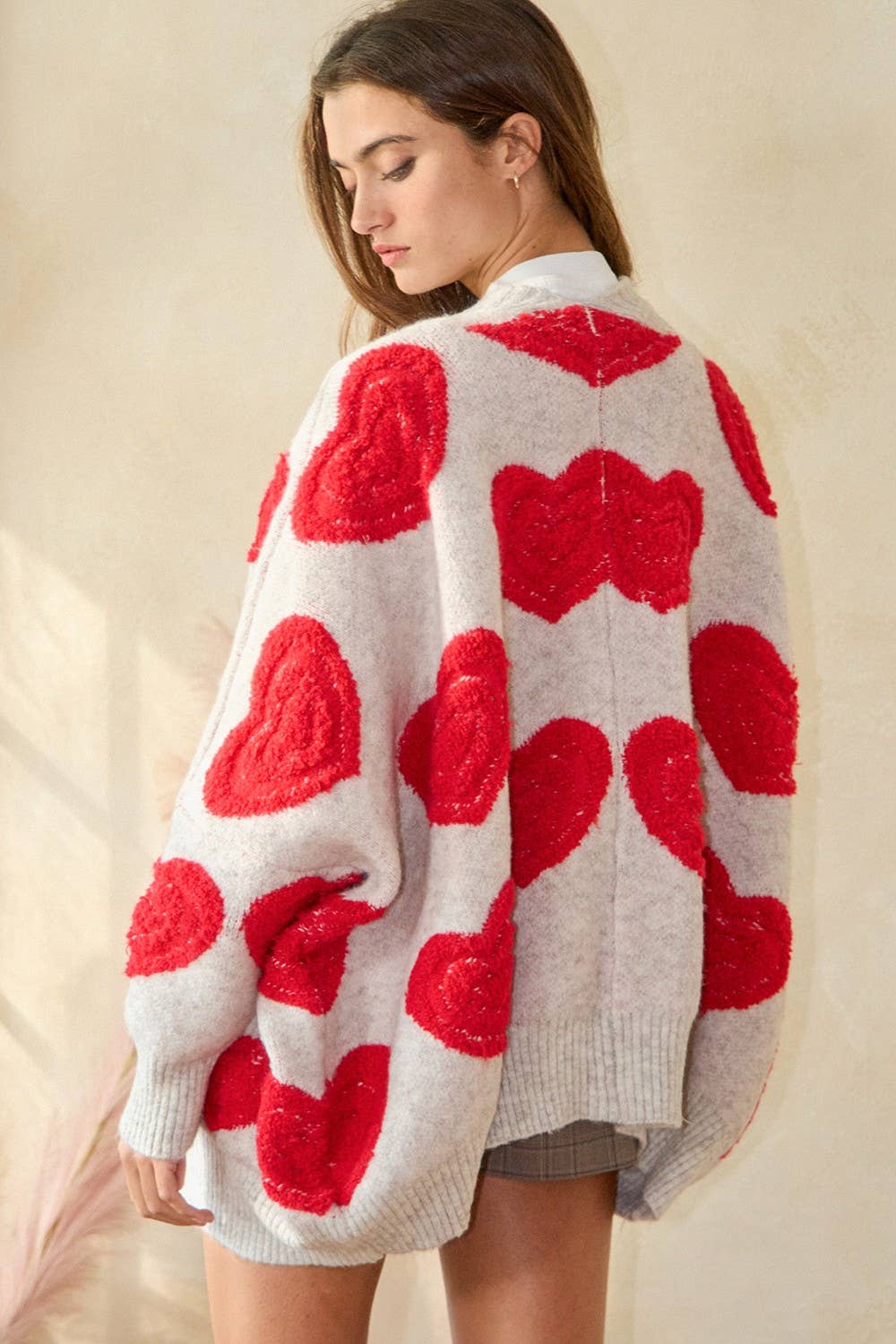 BUCKETLIST - IT1670C Oversized Heart Pullover Sweater Cardigan