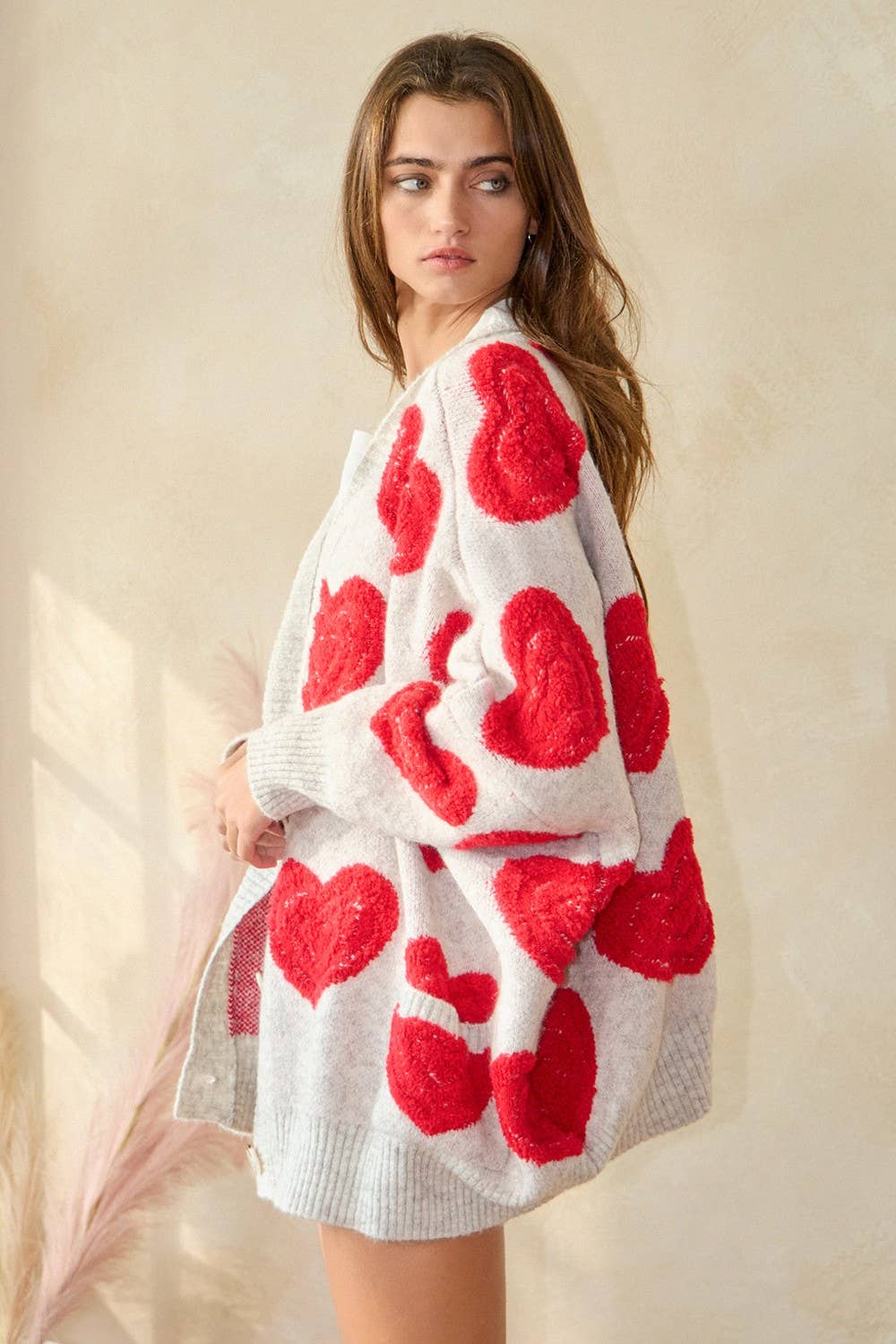 BUCKETLIST - IT1670C Oversized Heart Pullover Sweater Cardigan